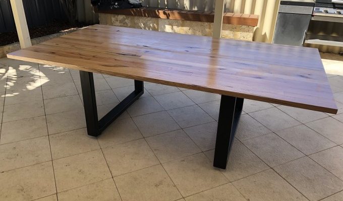 DIY outdoor table